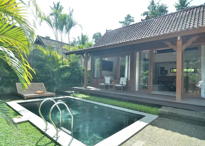 Villa Kubu Manis *